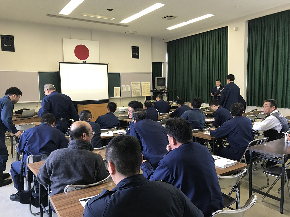 d1ec694c-8e4d-4a1b-bf54-797451c44aab.jpg